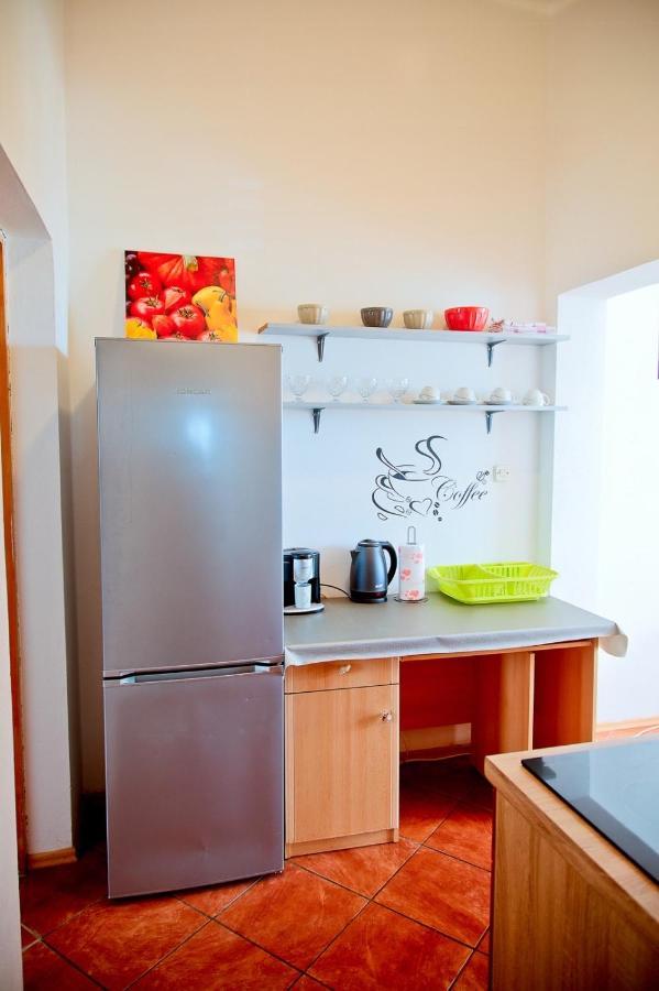 Apartmans Dina And Hana Radeki Polje 50 Apartment Loborika Bagian luar foto
